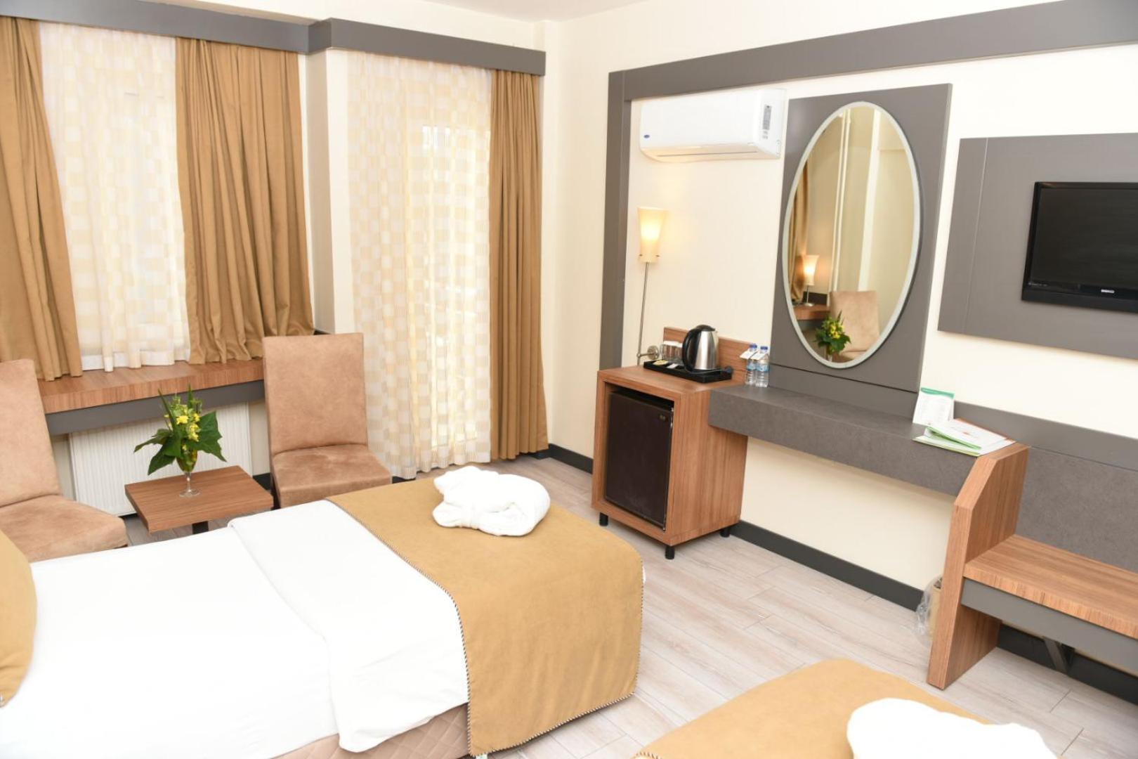 Lycus River Thermal Hotel Памуккале Екстериор снимка