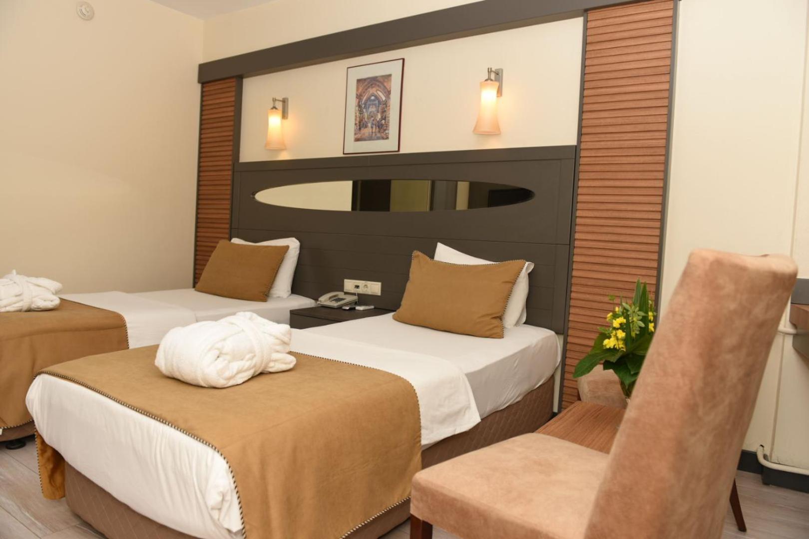 Lycus River Thermal Hotel Памуккале Екстериор снимка